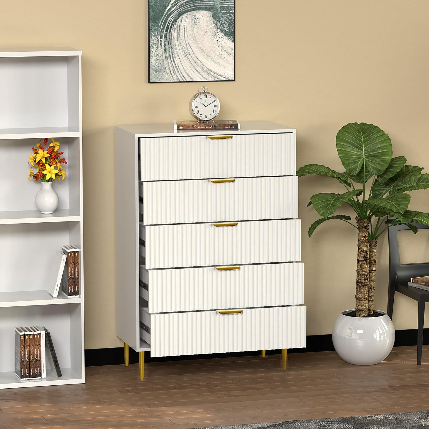 HYGRAD BUILT TO SURVIVE Free Standing White Wooden Chic Fluted Kitchen Bed Living room Chest of 5 Drawers Dresser Console Table HYGRAD BUILT TO SURVIVE