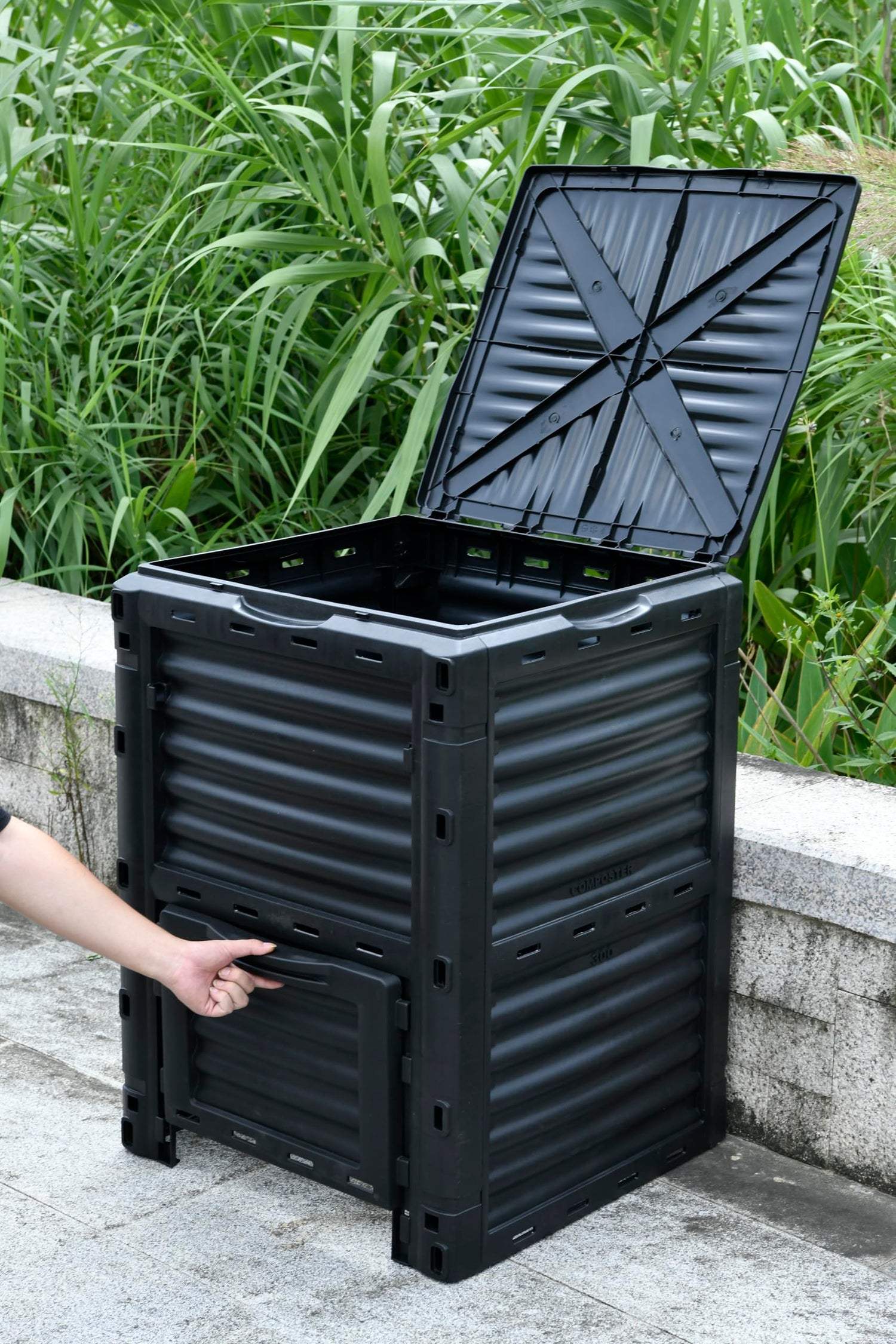 450l Garden Outdoor Compost Bin 71 W X 71 D X 103 H Cm Large Capacity Compost Container Bin With Lid For Gardens, Balconies, Kitchen HYGRAD BUILT TO SURVIVE