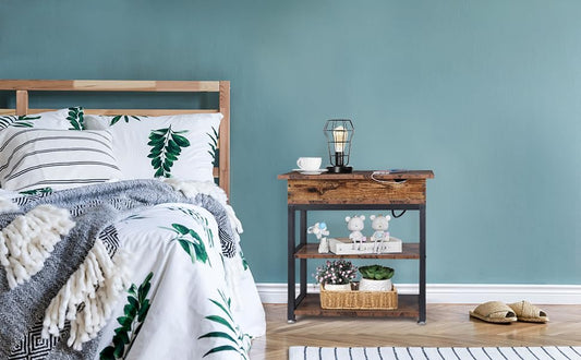 HYGRAD BUILT TO SURVIVE 3 Tier Industrial Look Wooden Metal Flip Top Rolling Wheels Portable End Side Table With UK Charging Station & USB Ports HYGRAD BUILT TO SURVIVE